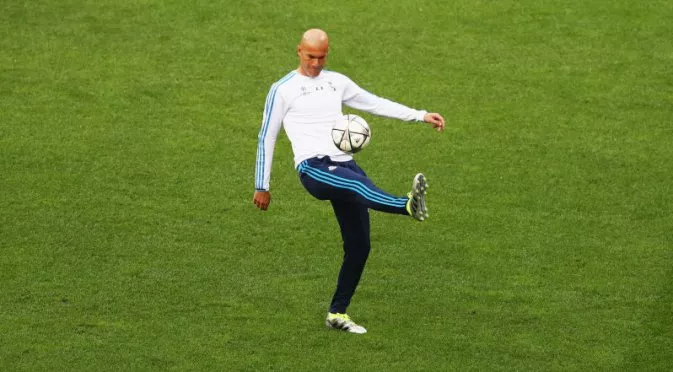 Зидан тренира с Реал Мадрид преди гостуването на Наполи (СНИМКА)