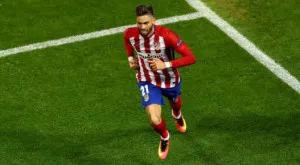 ВИДЕО: Караско спаси живота на Гайтан на терена