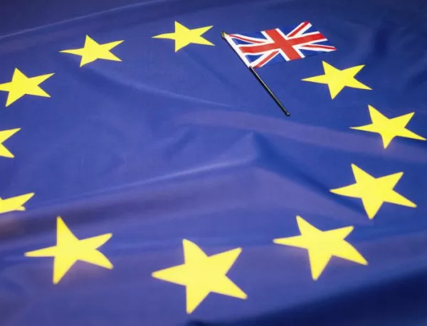 Великобритания ще изпълнява задълженията си към ЕС до излизането си