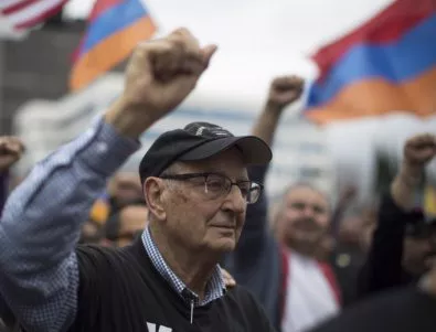 Гняв в Турция и радост в Армения след германското признаване на арменския геноцид