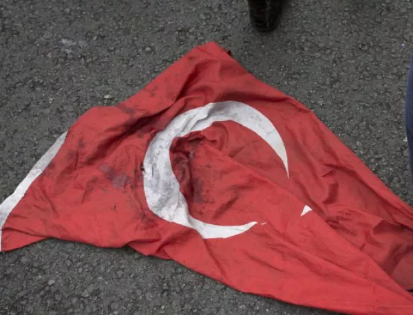 30 жертви при "сватбен" терористичен акт в Турция 