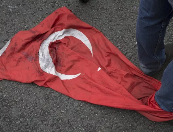 Анкара: Европейски страни не искат Турция да е силна и стабилна