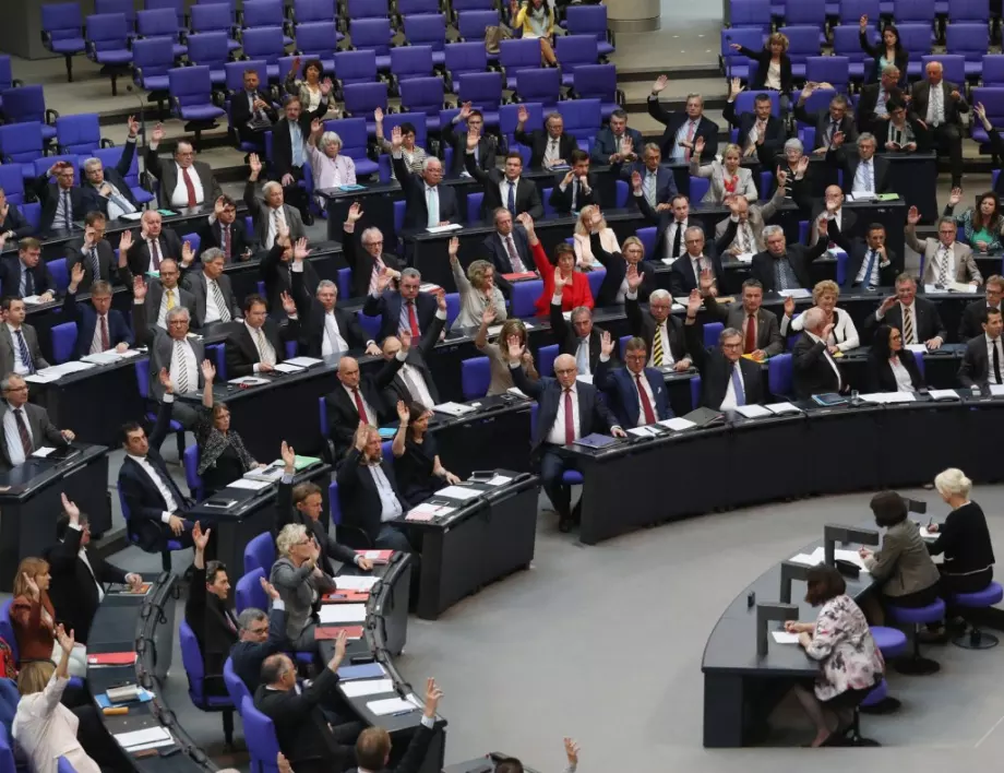 Гласове от Бундестага да се свалят санкциите срещу Русия 