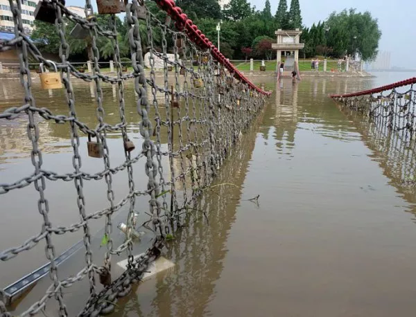 Наводненията в Европа взеха 17 жертви