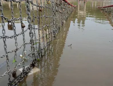 Най-малко 20 жертви взе водната стихия в Скопие (ВИДЕО)