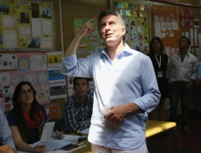 Коалицията на аржентинския президент отива към парламентарна победа