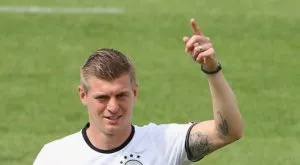 Германски национал с прекрасна новина-стана баща!