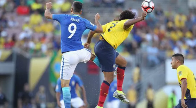 Слаба Бразилия не успя да вкара на Еквадор