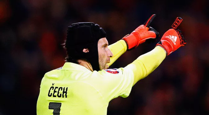 Чех: Жиру вкара гола на годината в първия ден от 2017-а