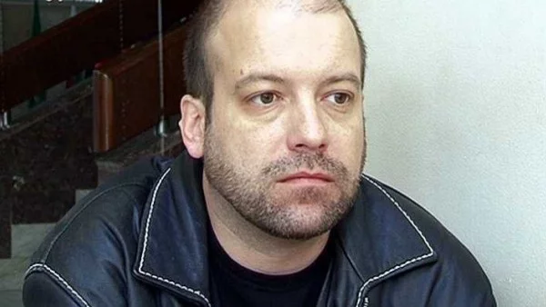 Сиромахов: Будители? Прости хора почитат мъдри покойници