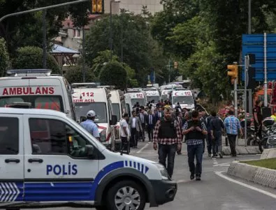 Още един български автомобил пострадал при атентата в Истанбул