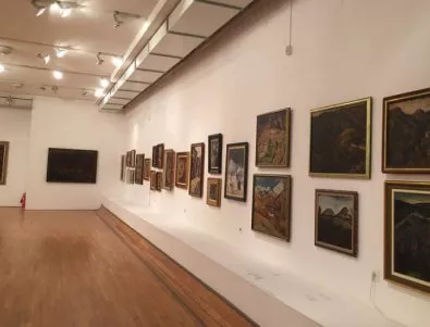 Животът на Цанко Лавренов в изложбата 