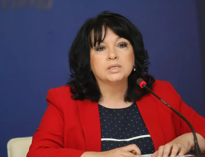 Теменужка Петкова: Няма да се стигне до време разделно за кабинета