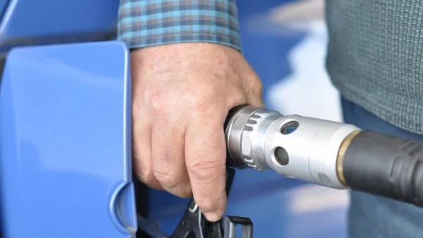 Бензиностанциите трябва да бъдат оборудвани със система за улавяне на бензиновите пари