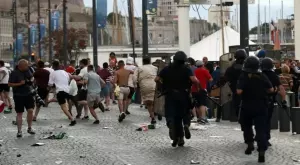 Френската полиция реши радикално проблемите с хулиганите преди голямото дерби