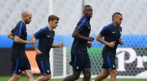 Готвят отмъщение на Франция (СНИМКИ И ВИДЕО) 