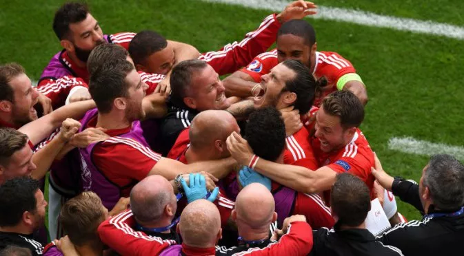 Уелс изстрада първия си триумф на Европейско по футбол (ВИДЕО)