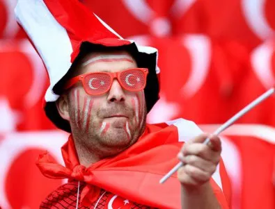 Турция се радва, че падна само с гол от Хърватия на Евро 2016