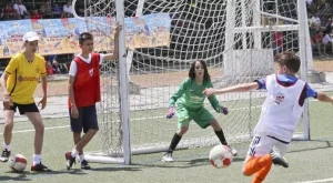 Големият финал на междуучилищните футболни турнири "Купата на Coca-Cola: Движи се!" ще се проведе на 17-19 юни 