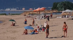 320 000 руски туристи ще почиват в България през лятото 