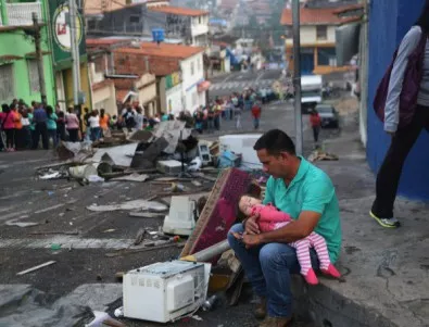 Колумбия има нужда от помощ заради бежанския поток от Венецуела