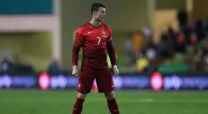 И без Меси Аржентина пречупи Италия, Роналдо сам би Египет