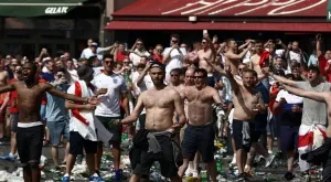 {{ otherArticle[0].article.title }}