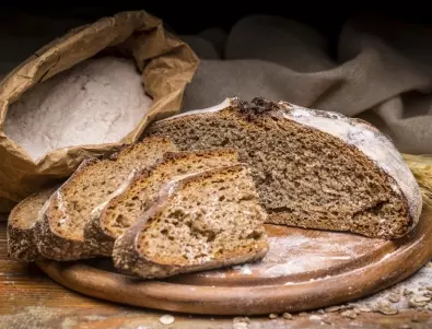 Как да разпознаем кой пълнозърнест хляб е истински - 4 златни правила