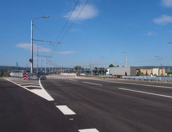На 15 юни ще бъде възстановено движението по Аспаруховия мост във Варна