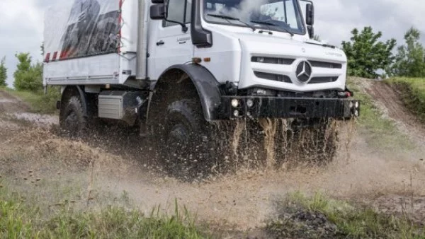 Mercedes-Benz Unimog отново е №1 сред всъдеходите