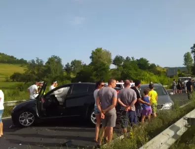 Верижна катастрофа на пътя Пловдив - Карлово
