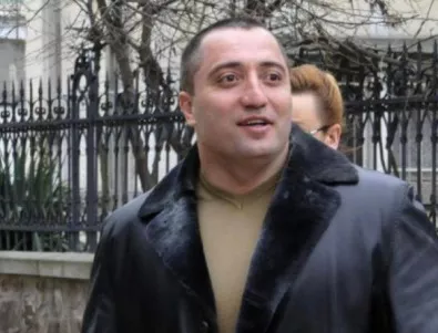 Бившият шеф на Криминалната полиция в Бургас увърта близо час защо е близък с Очите