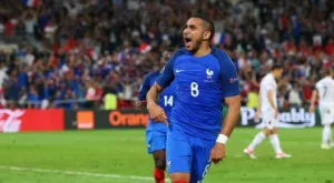 Пайе се завръща в националния отбор на Франция