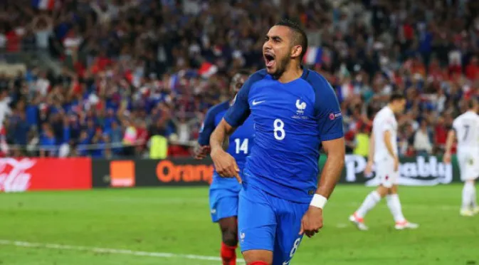 Пайе се завръща в националния отбор на Франция