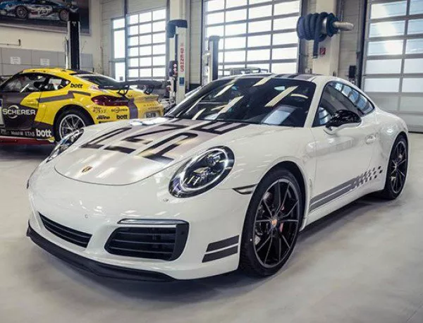 Porsche създаде 911 Carrera S, посветено на легендарно състезание