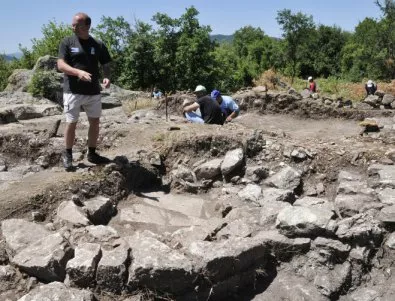 Археолози изследват уникален античен комплекс, подобен на Перперикон и Татул
