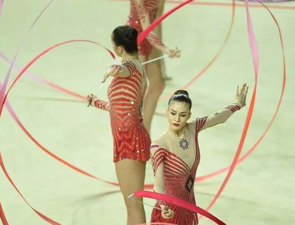 Ансамбълът ни по художествена гимнастика завърши седми на двата финала в Баку