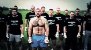 Кое е страшилището, което вбесиха с обвинението, че разпали боя в Марсилия?