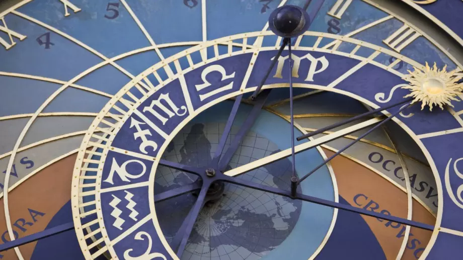 Астролозите предупреждават: Това са 5-те най-опасни дни през ОКТОМВРИ!