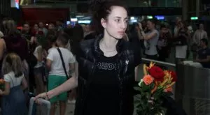 {{ otherArticle[0].article.title }}