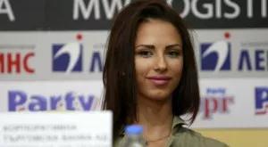 Цвети Стоянова се завръща в художествената гимнастика!