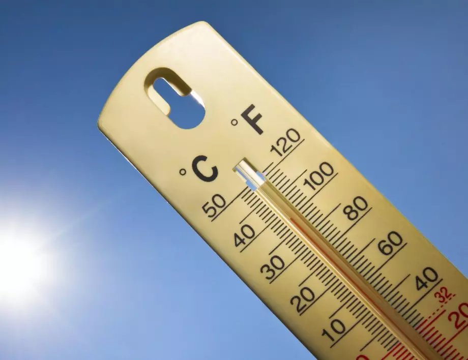 Термометрите в Санкт Петербург отчитат рекорди 