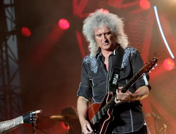 Queen пуснаха официално видео към емблематична песен