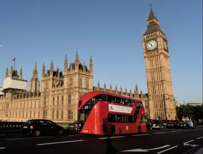 Във Великобритания разработват летящ автобус