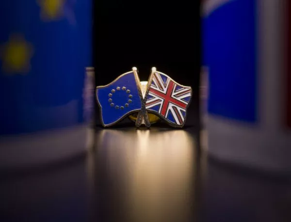 След дъжд качулка - британците се сетиха да питат какво е ЕС, след като излязоха