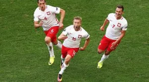 Ужасяващата трагедия от детството на тази звезда на Евро 2016