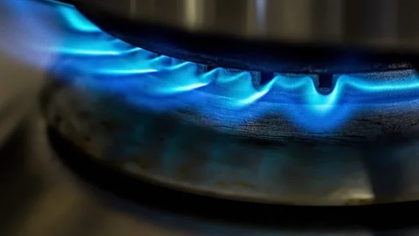 Ако природният газ поскъпне с 30%, драстично ще се вдигнат цените на тока, парното и топлата вода