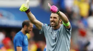 Буфон: Искаха да ме погребат, но показах, че съм жив!