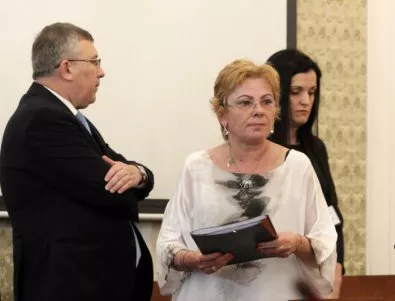Майка на депутат от ГЕРБ стана председател на КЗК