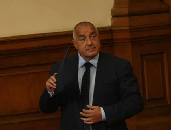 Борисов с обяснения за корупцията през контрабандата и обещания за спад